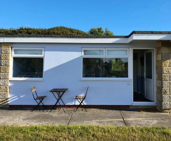 Chalet 57 Sandown Bay Holiday Centre Generous Money Off Ferry Crossings & Free Wifi, September And Halloween Deals Now On Eksteriør bilde